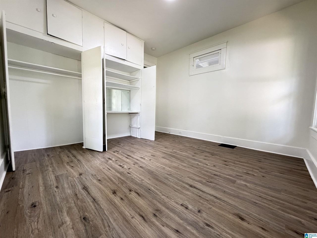 1225 Ford Ave - Photo 5 of 18