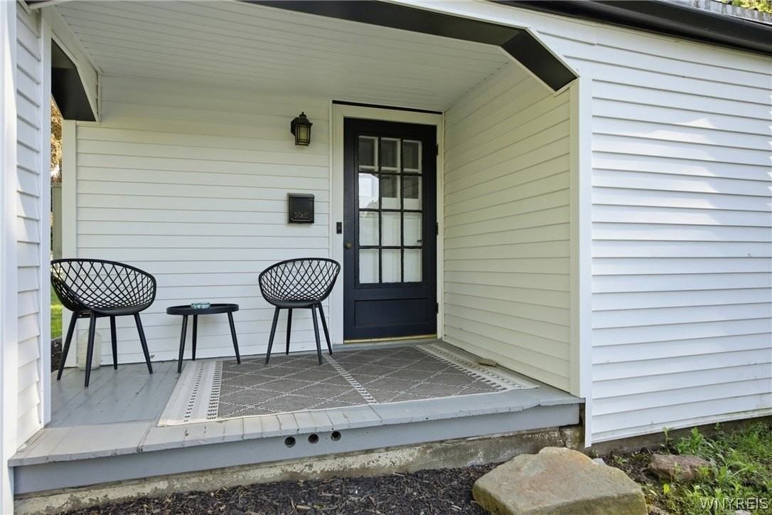 528 Ward Rd - Photo 2 of 25