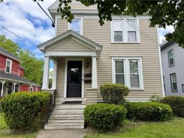 featured image of 10 Maple Ave