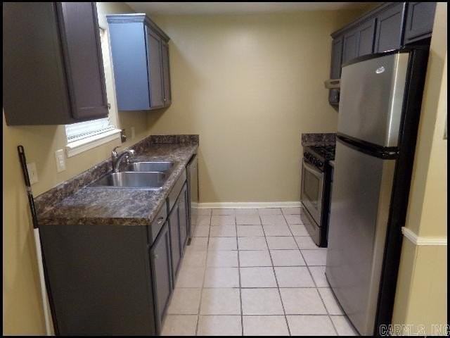 3405 Malloy St - Photo 5 of 15