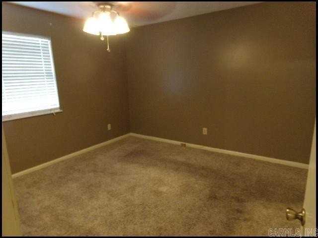 3405 Malloy St - Photo 7 of 15