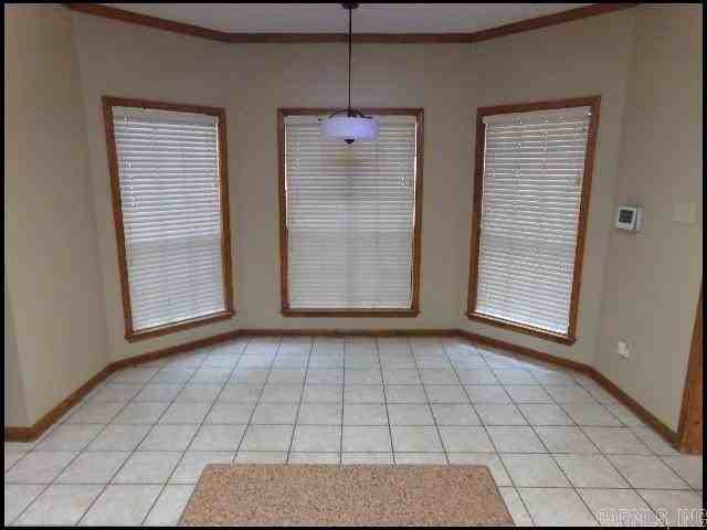 8 Edgewater Cv - Photo 7 of 24