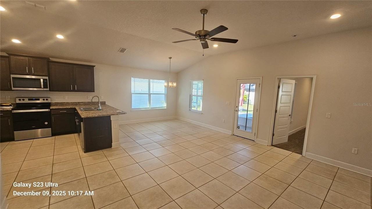 11 Birchtree Way - Photo 3 of 19