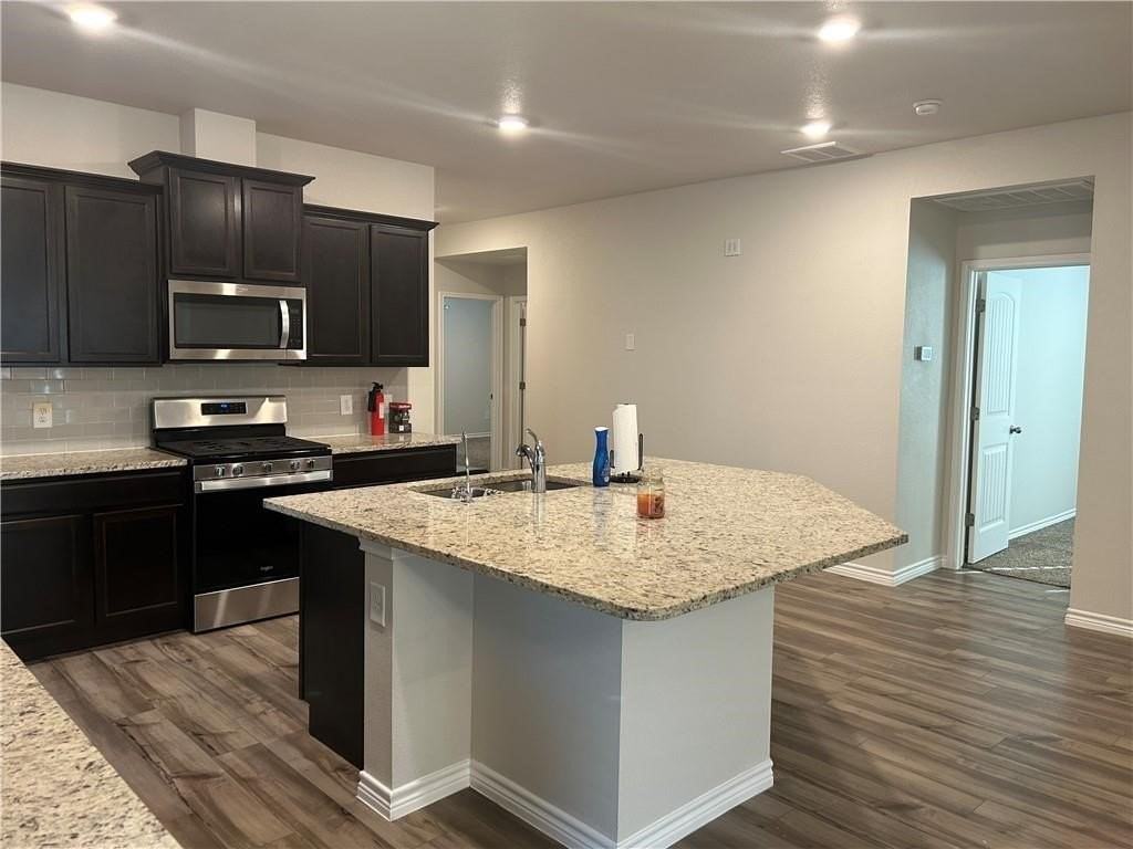 7825 Salais Dr - Photo 3 of 11