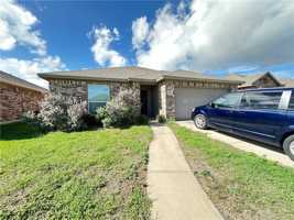 featured image of 2261 Tallow Dr