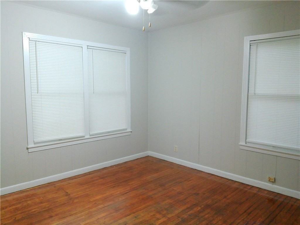 4938 Jean St - Photo 7 of 11