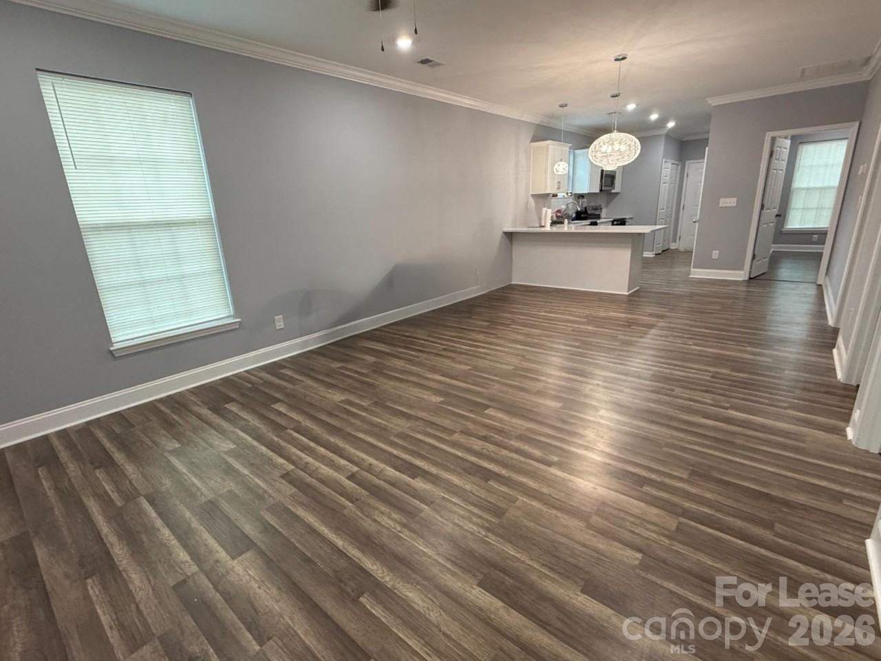 2804 Westview St - Photo 2 of 7