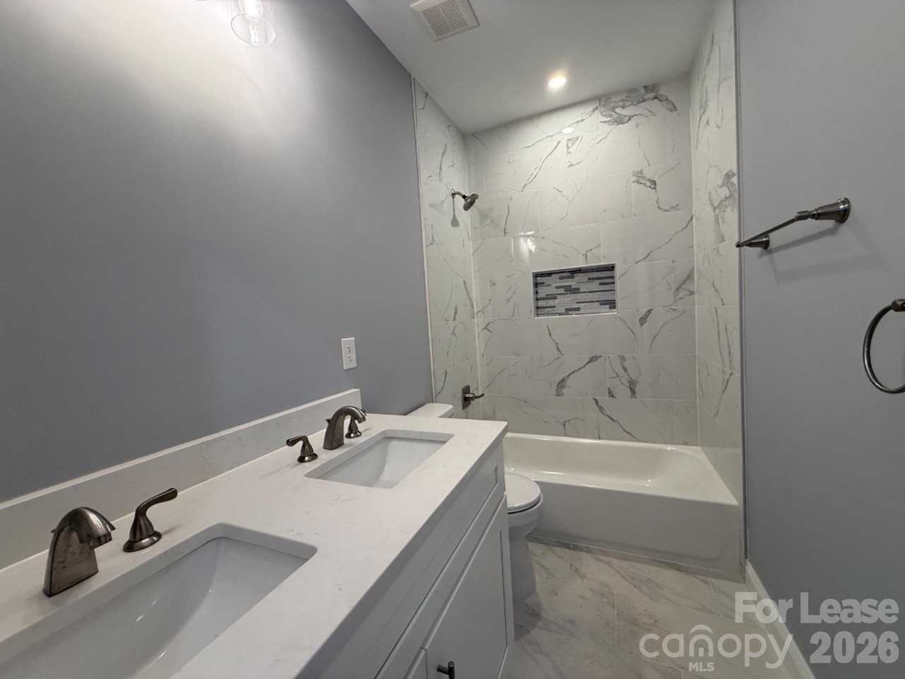 2804 Westview St - Photo 4 of 7