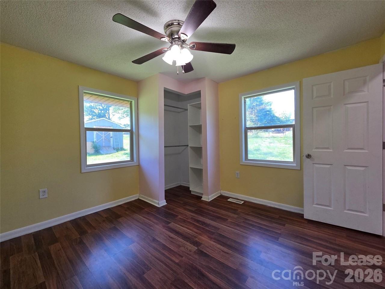 117 Oakview Dr - Photo 7 of 16