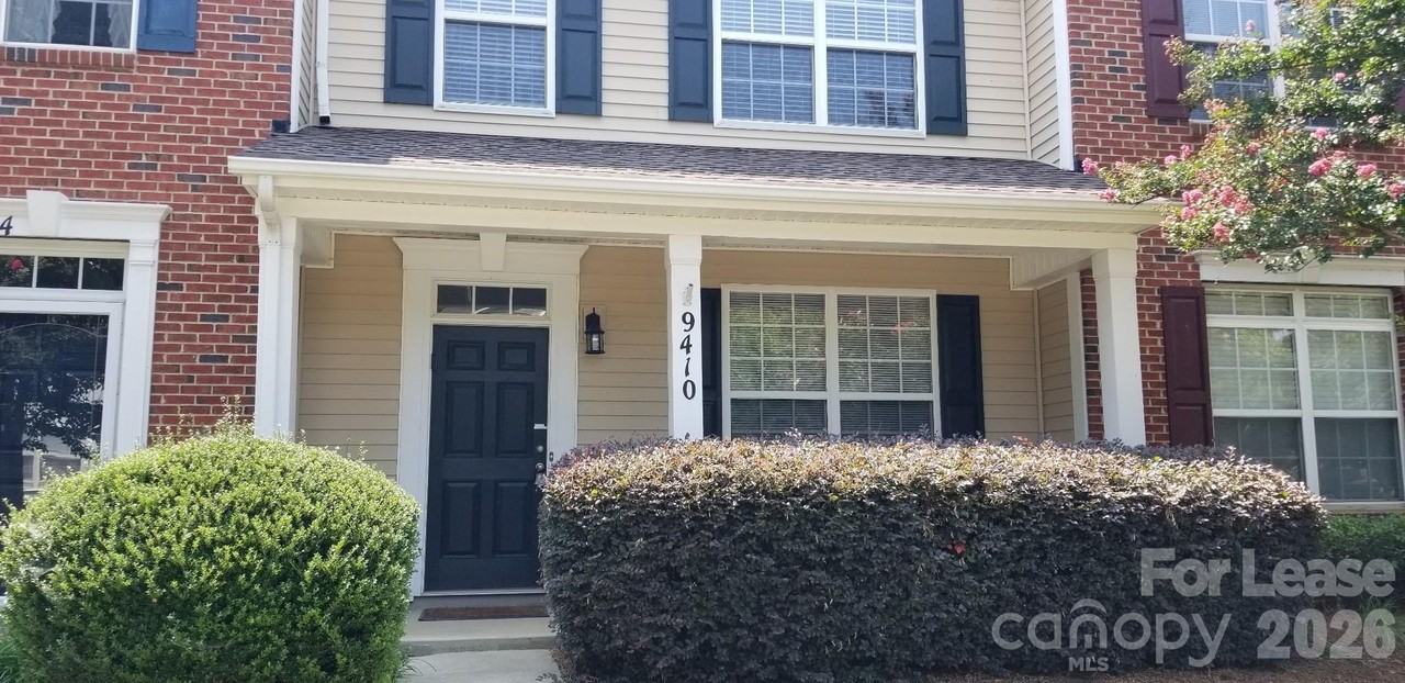 9410 Rosewood Meadow Ln