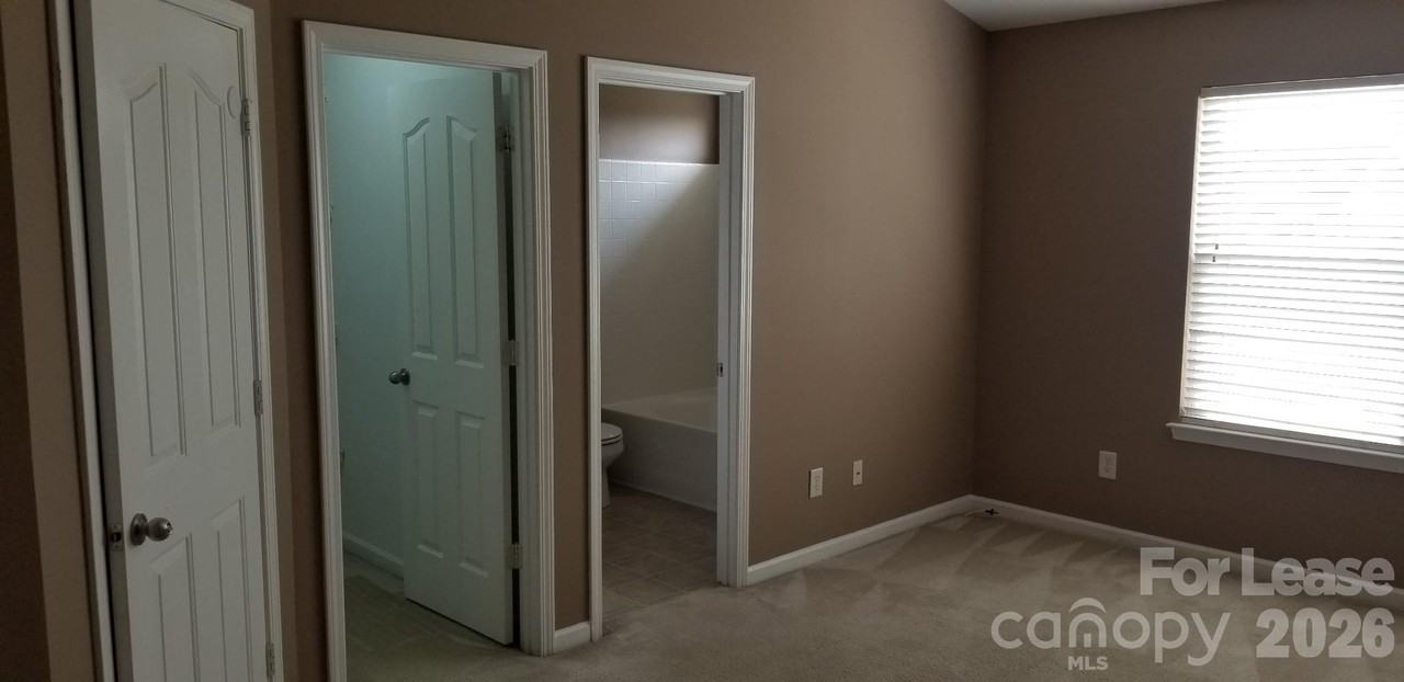9410 Rosewood Meadow Ln - Photo 5 of 16