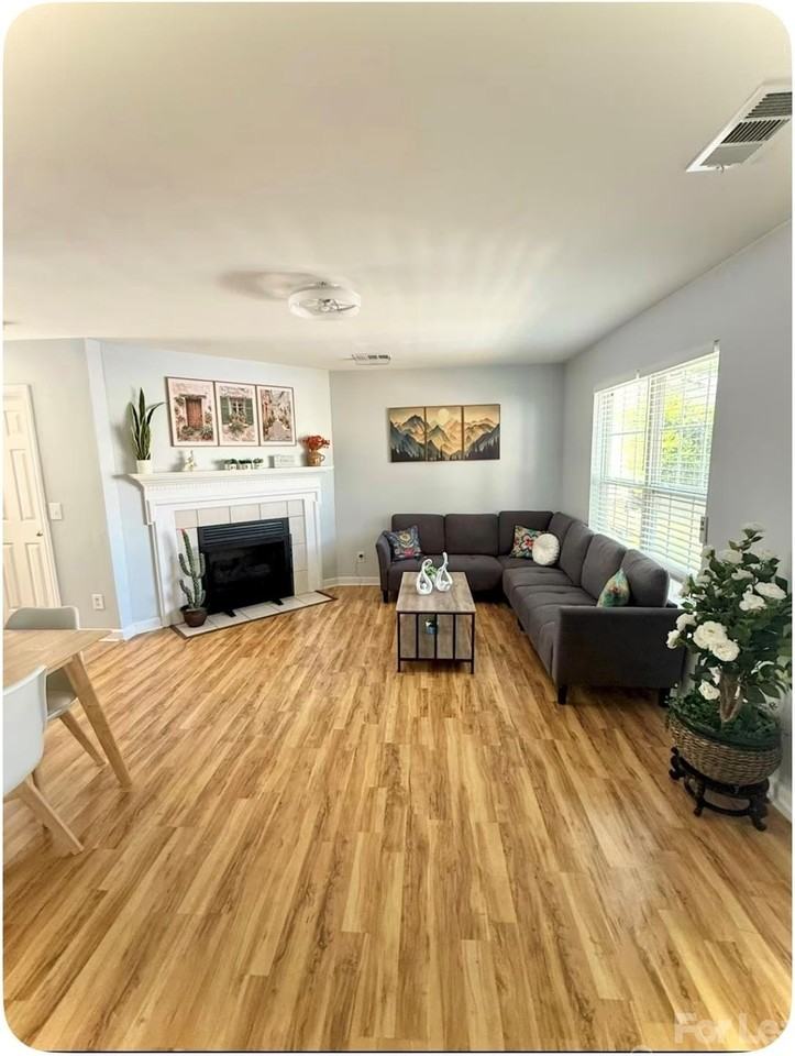 409 Goosedown Ct - Photo 2 of 16