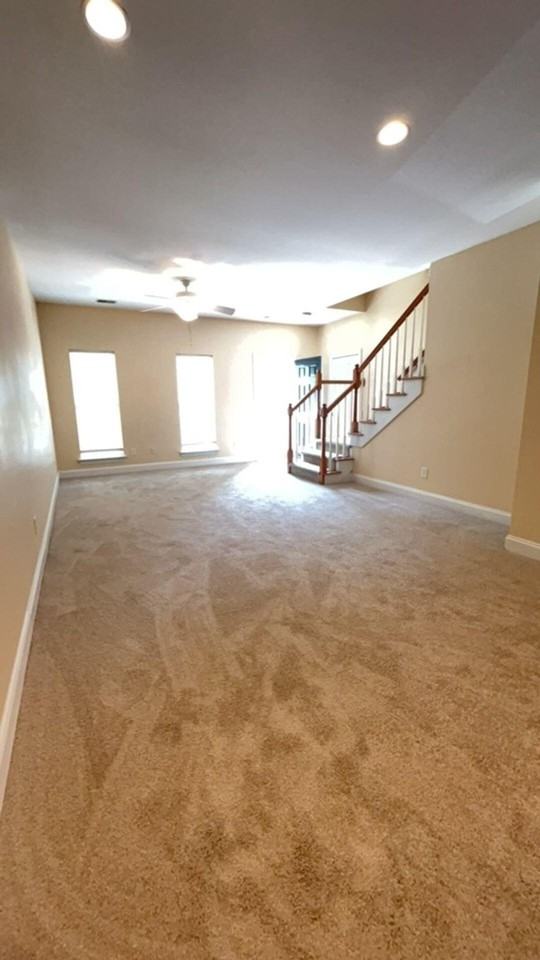 121 Steeple Point Ct - Photo 5 of 16