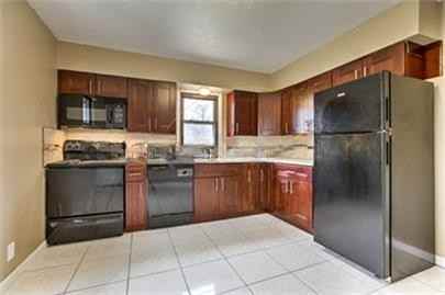 6016 N 47th St #1 - Photo 2 of 14