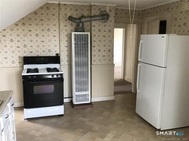 263 Roselle St #3 - Photo 7 of 14