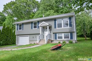 featured image of 49 Tudor Ln
