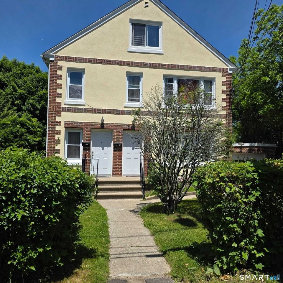 24 Martone St #1stFL - Photo 2 of 20