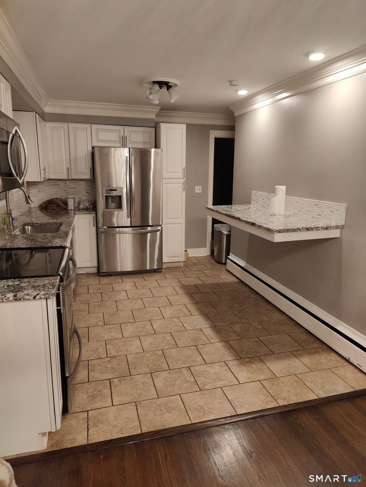 4 Ascolese Rd - Photo 7 of 15