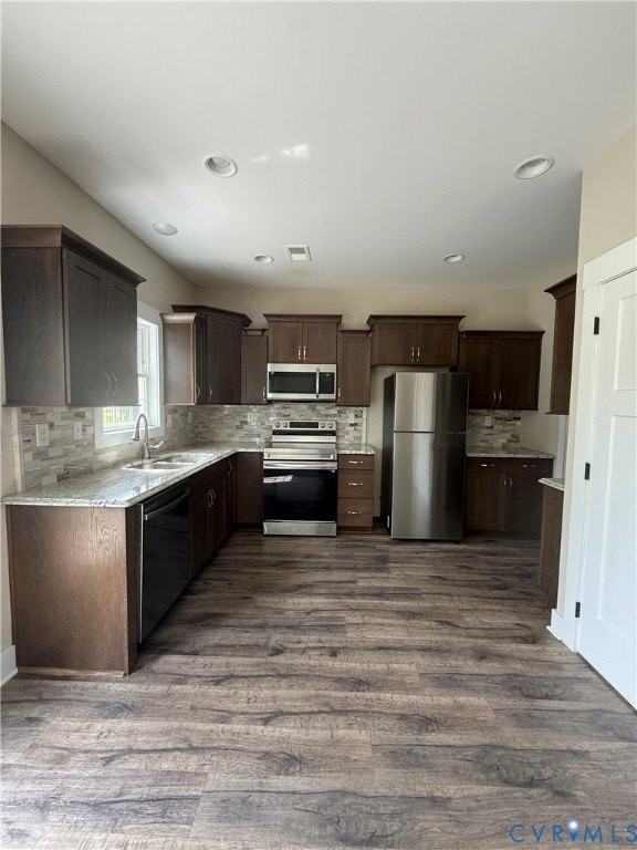 166 Crystal Ln - Photo 4 of 12