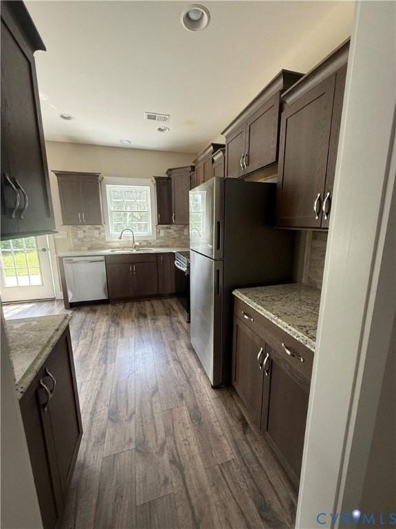 166 Crystal Ln - Photo 5 of 12