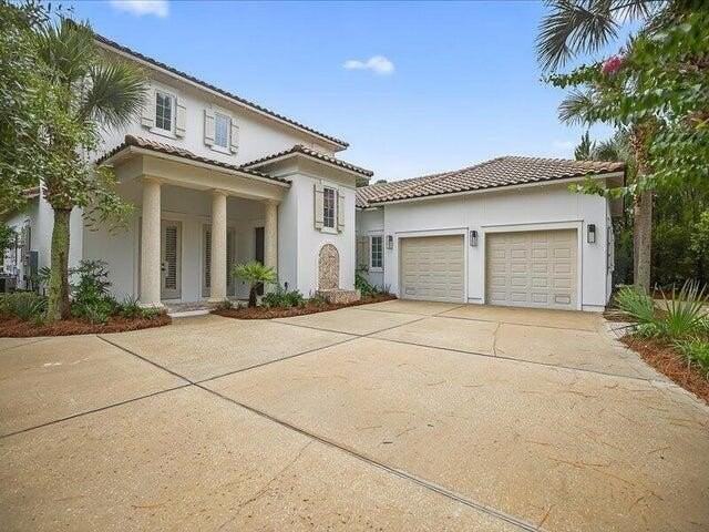 3161 Club Dr - Photo 2 of 49