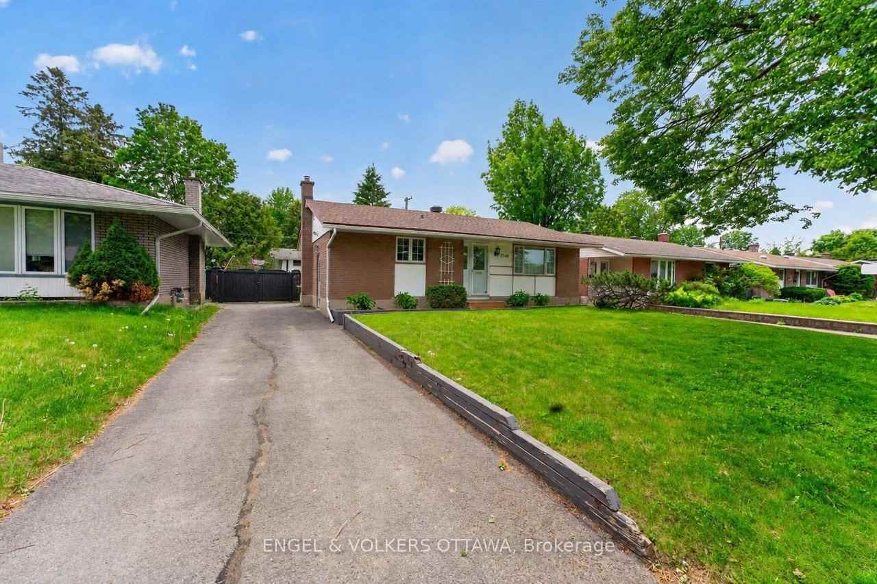 2548 Hanlon Ave - Photo 2 of 21