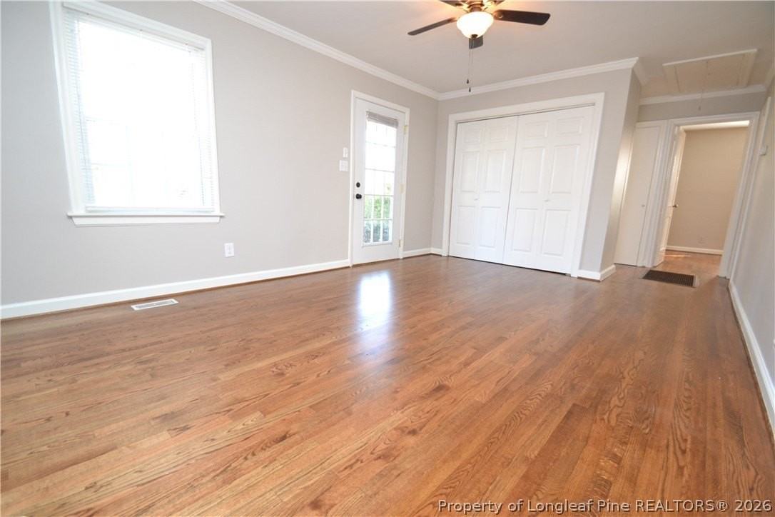 720 Brighton Rd - Photo 4 of 38