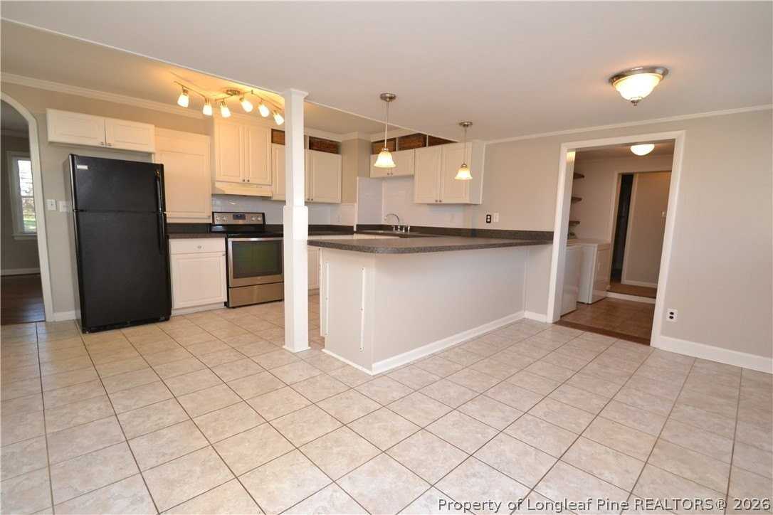 720 Brighton Rd - Photo 7 of 38