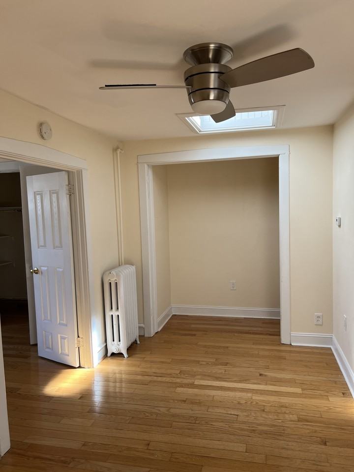 215 North Black Horse Pike - Photo 3 of 8