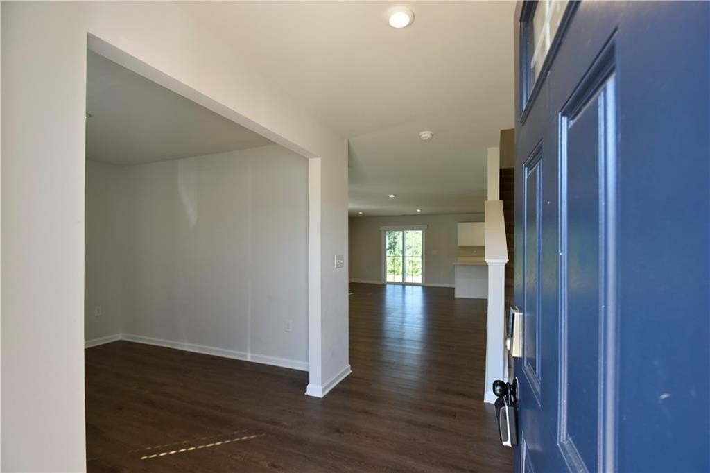8421 Limerick Ln - Photo 4 of 36
