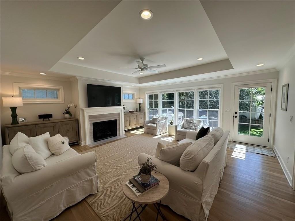 2497 Thompson Rd Ne - Photo 4 of 44