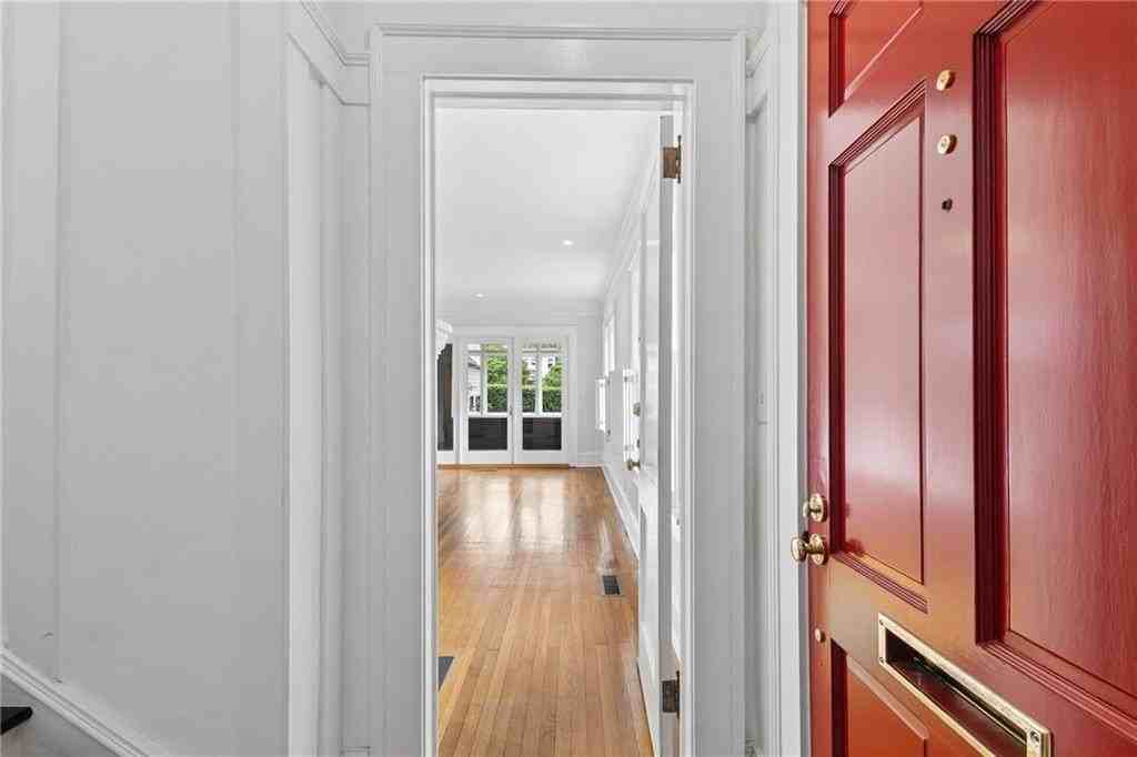 1899 Anjaco Rd Nw #1 - Photo 4 of 41