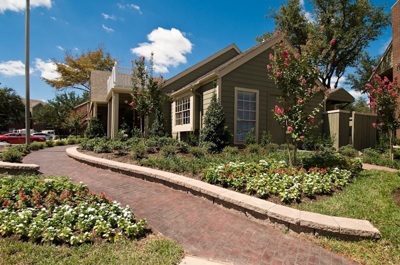 Sierra Park Apartments for Rent 11611 Ferguson Rd, Dallas, TX 75228