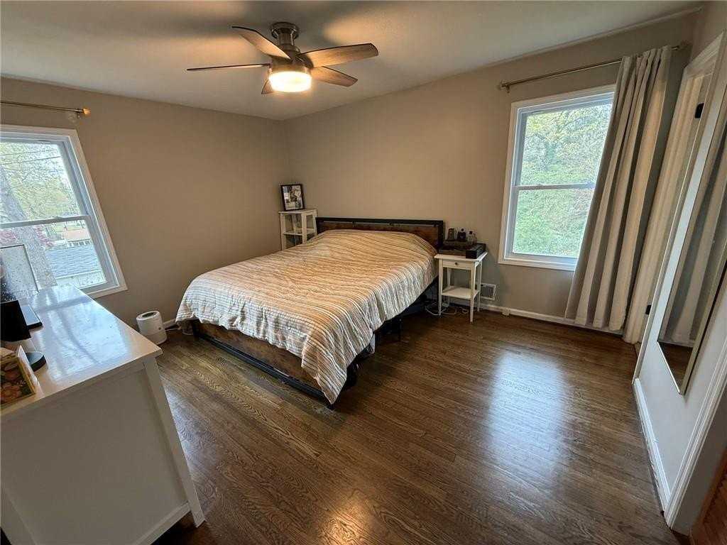 1110 Mountain View Dr - Photo 7 of 14