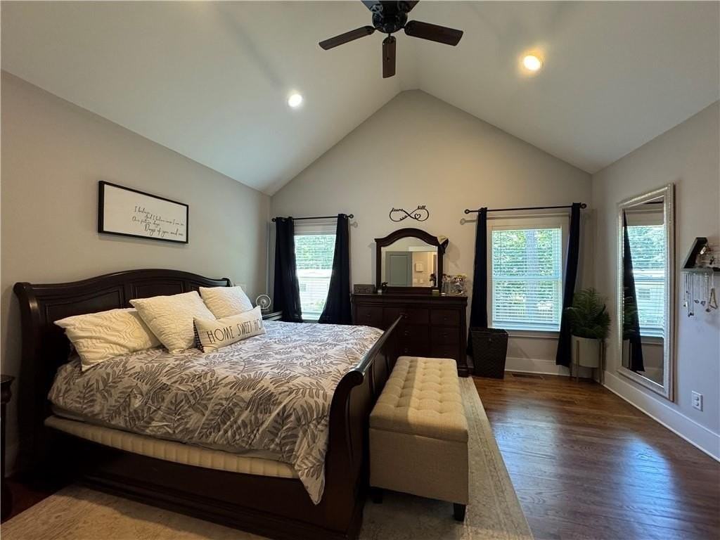 859 East Ave - Photo 5 of 9