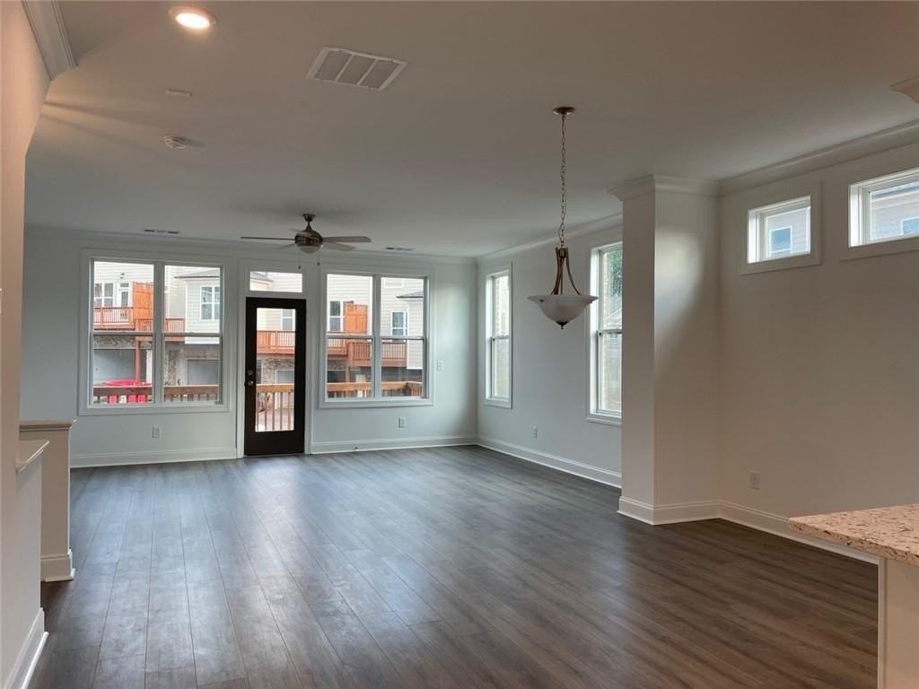 3504 Benedict Pl - Photo 4 of 11