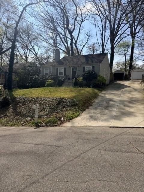 1923 Thompson Ave #2 - Photo 4 of 11