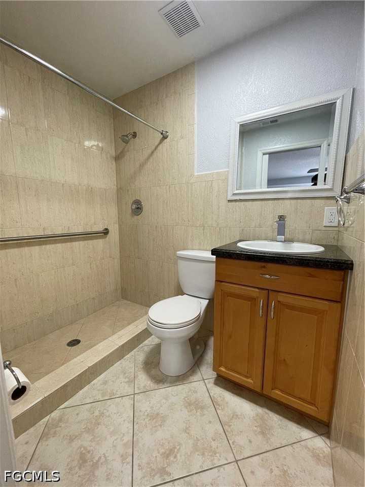 4132 Sw 7th Pl #4132 - Photo 7 of 14