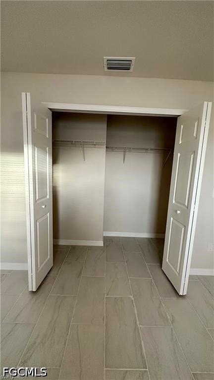 4402 Skyline Blvd - Photo 4 of 13