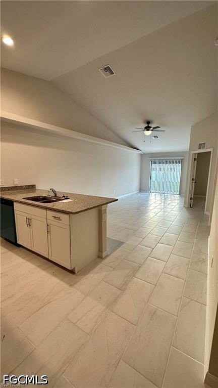 4402 Skyline Blvd - Photo 6 of 13