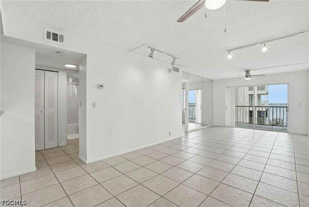 2885 Palm Beach Blvd #301 - Photo 2 of 21