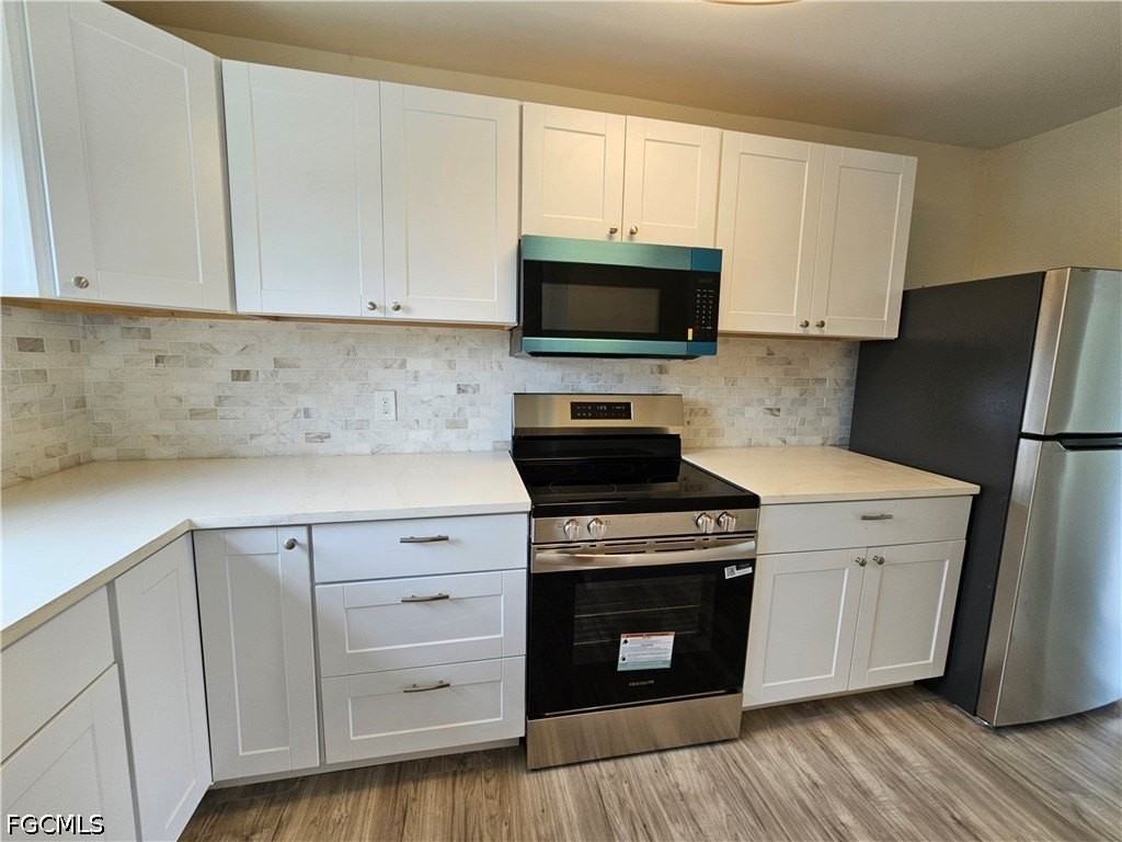 864 Courtington Ln #12 - Photo 3 of 22