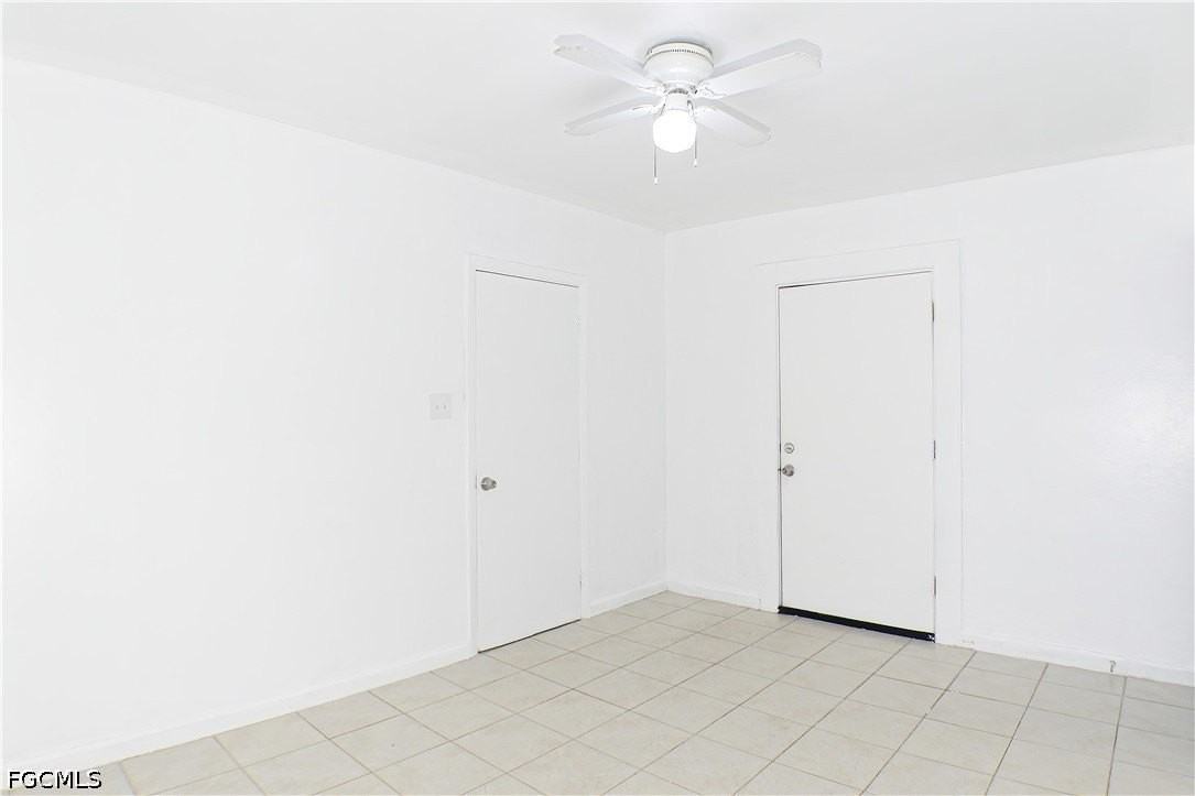 3042 Douglas Ave - Photo 2 of 12