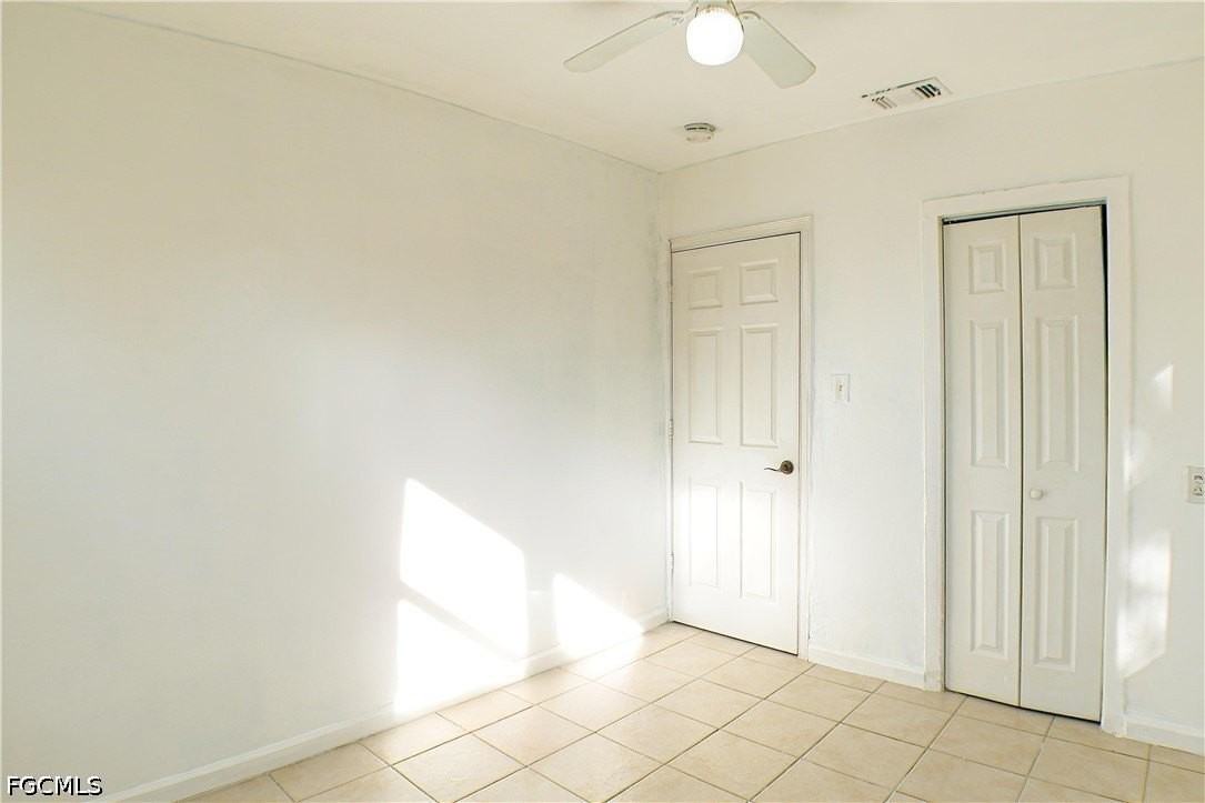 3042 Douglas Ave - Photo 5 of 12