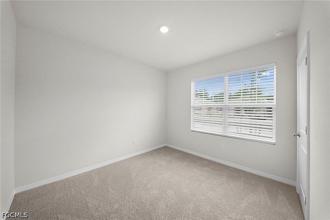 4080 Peaceful River Ln - Photo 4 of 33