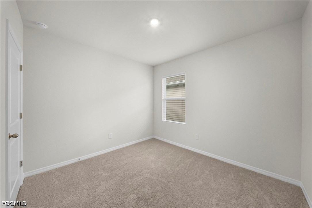 4080 Peaceful River Ln - Photo 6 of 33
