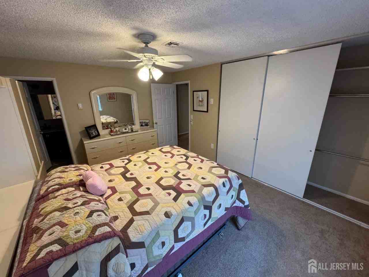 186 Newport Rd - Photo 6 of 7