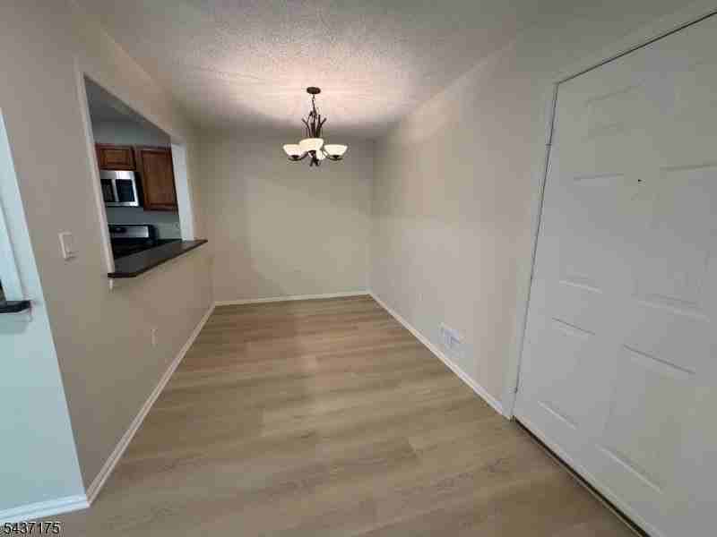 7 Sheffield Ct #7 - Photo 5 of 20