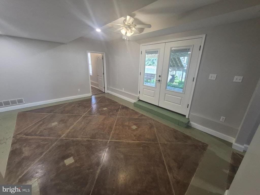1211 Nottingham Rd - Photo 2 of 13