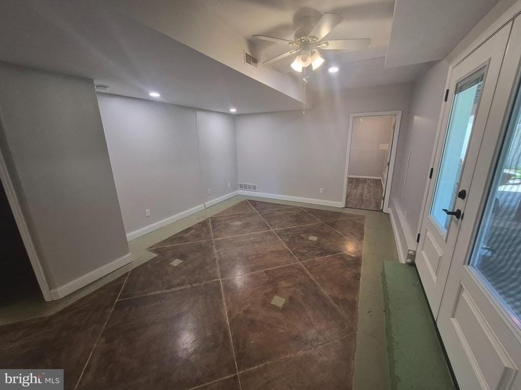 1211 Nottingham Rd - Photo 3 of 13